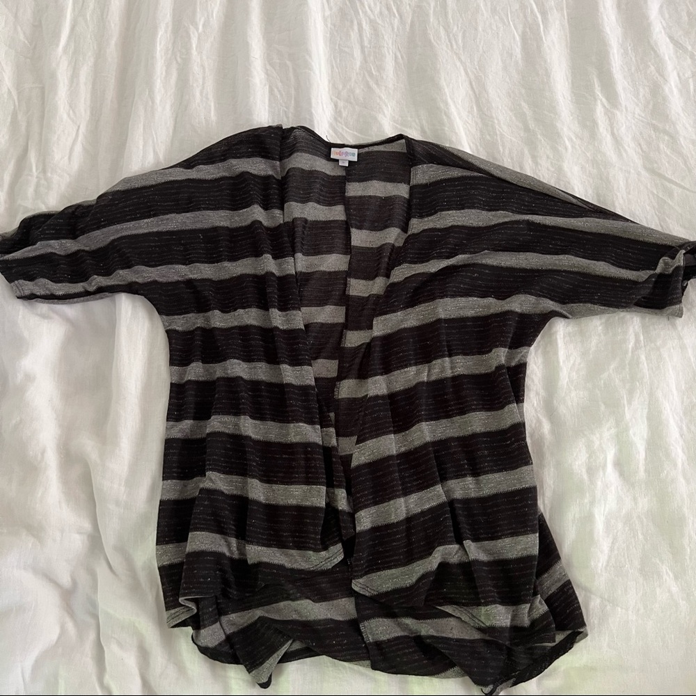 LuLaRoe Kimono, Size Small